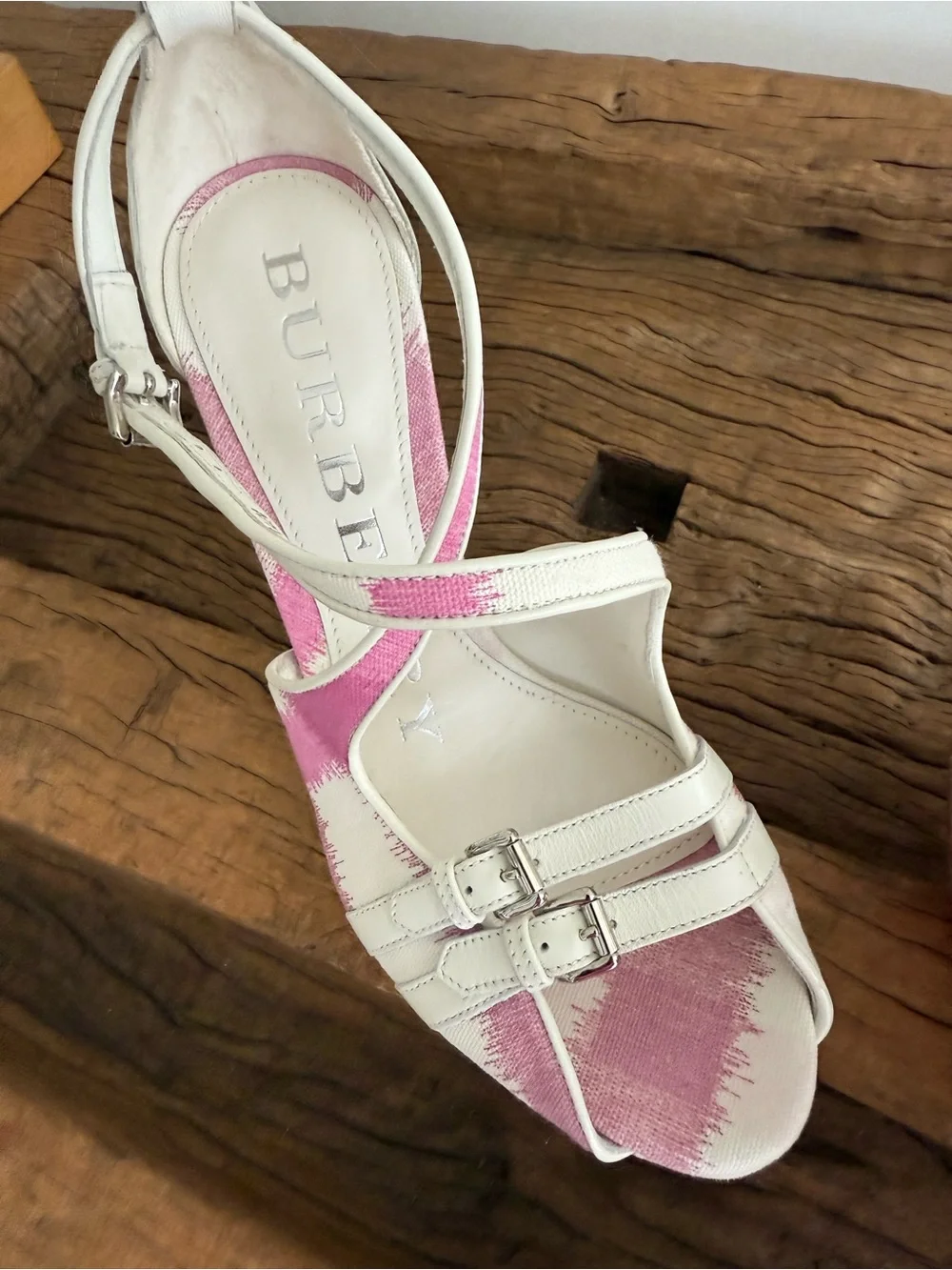 BUBERRY ivory and Pink nova check Women’s Wedge Sandals